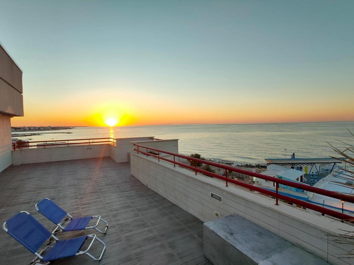 בארי Seafront Suites מראה חיצוני תמונה