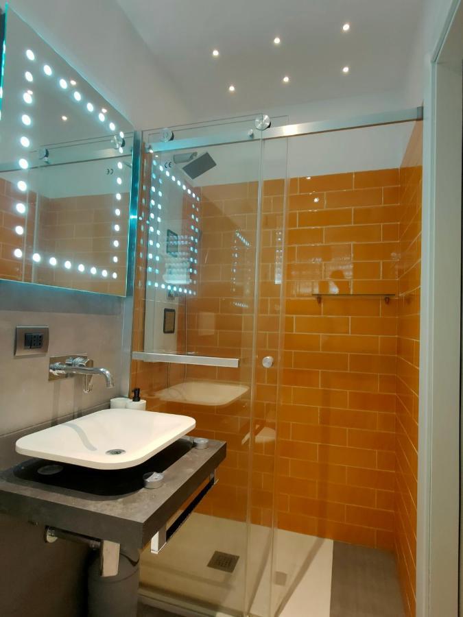 בארי Seafront Suites מראה חיצוני תמונה